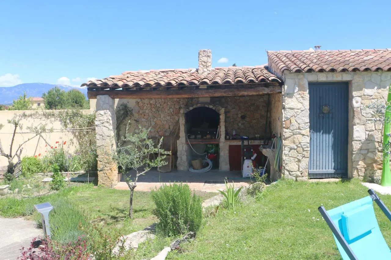 Holiday home Un Petit Coin De Paradis Mazan