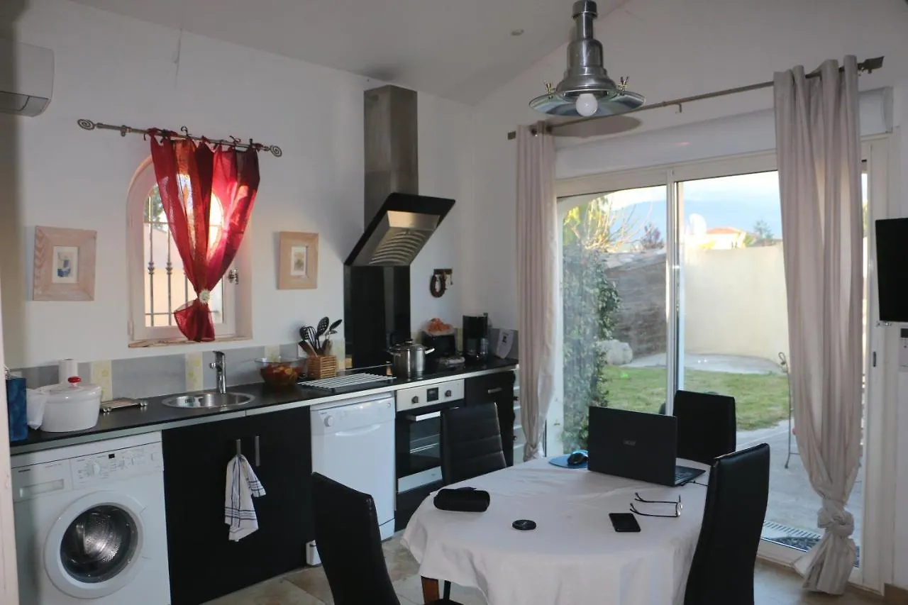 Un Petit Coin De Paradis Mazan Holiday home